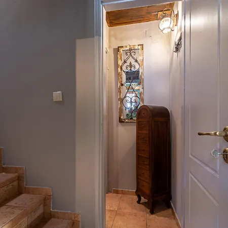 Rock Dandy Deluxe - Fireplace & Sauna Chalet