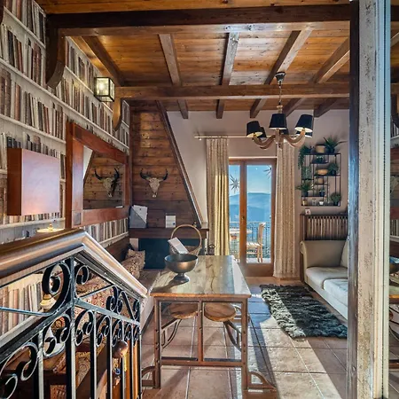 Rock Dandy Deluxe In - Delphi, Sauna, Prv Parking, Amazing View