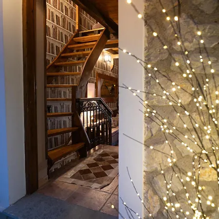 Rock Dandy Deluxe - Fireplace & Sauna